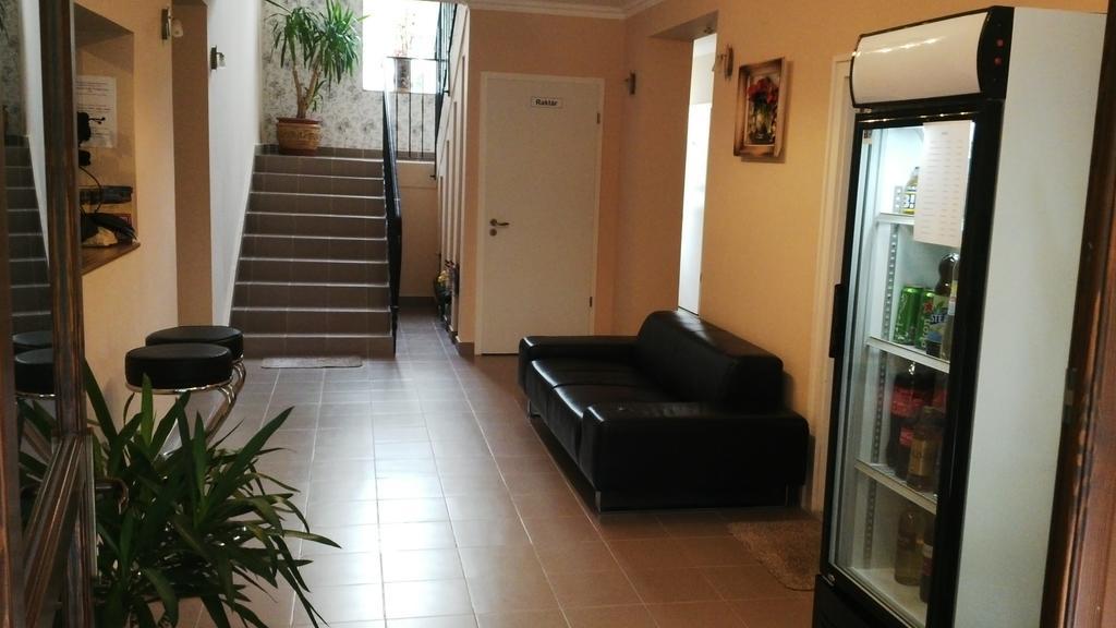 Harmony Panzio Bed and Breakfast Hajdúszoboszló Εξωτερικό φωτογραφία